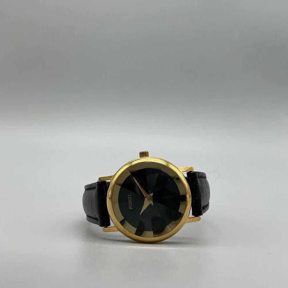 Vintage Fossil PC-7314 Women Watch 26mm Black Dial Gold Tone Rivole New Battery